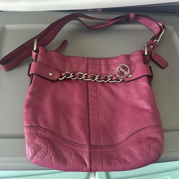Coach Handbags - EUC *Coach* Fuscia Magenta BARBIE Pink Leather Handbag
